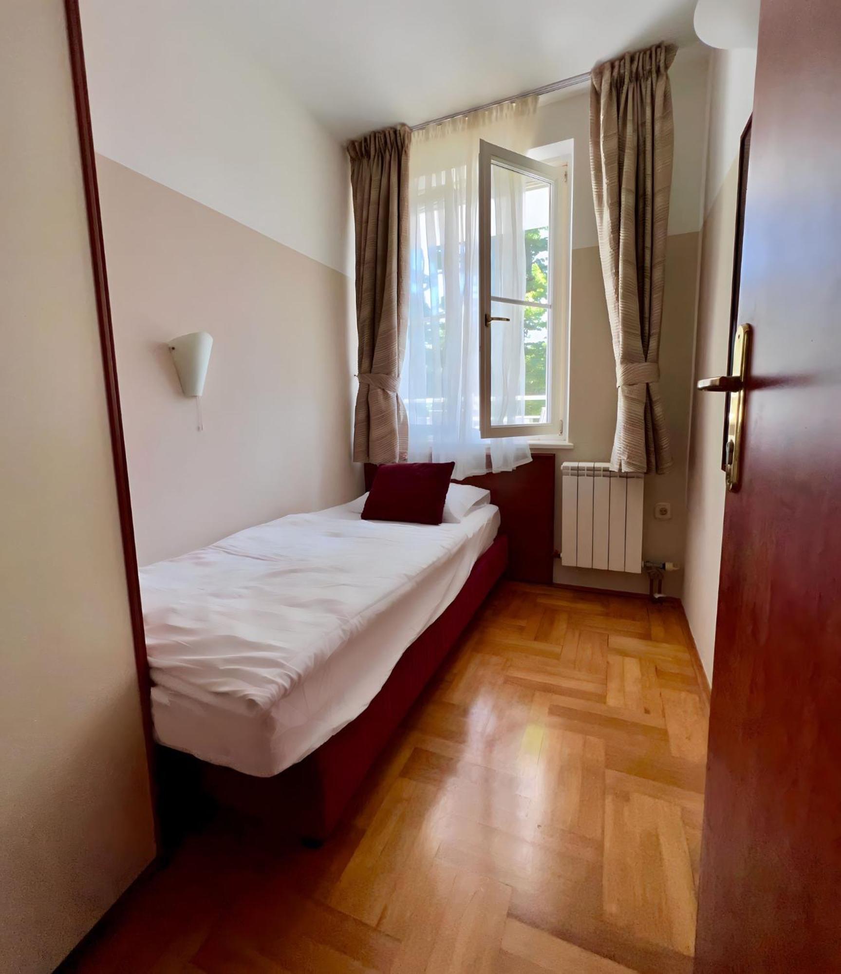 Villa Valdepian Apartments Savudrija Exterior foto